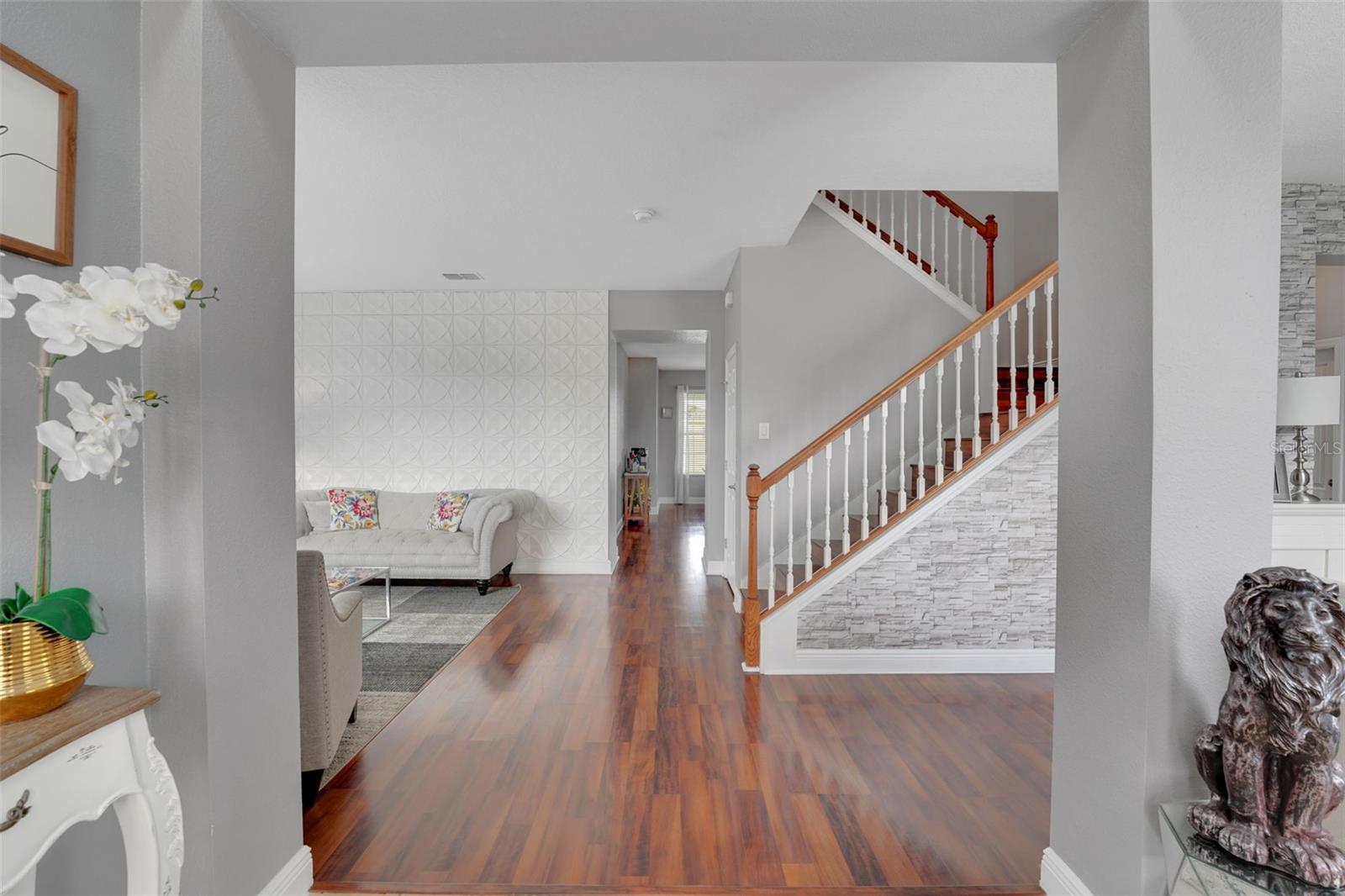 14505 BREAKWATER WAY