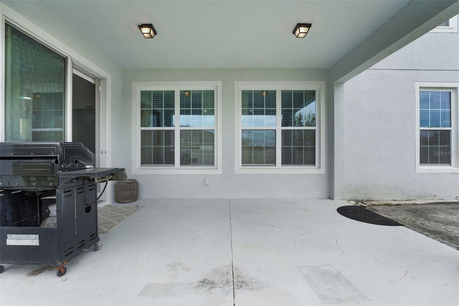 14505 BREAKWATER WAY