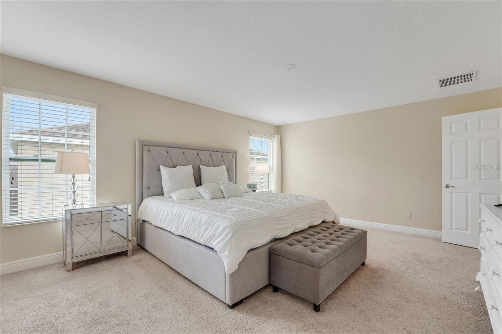 14505 BREAKWATER WAY