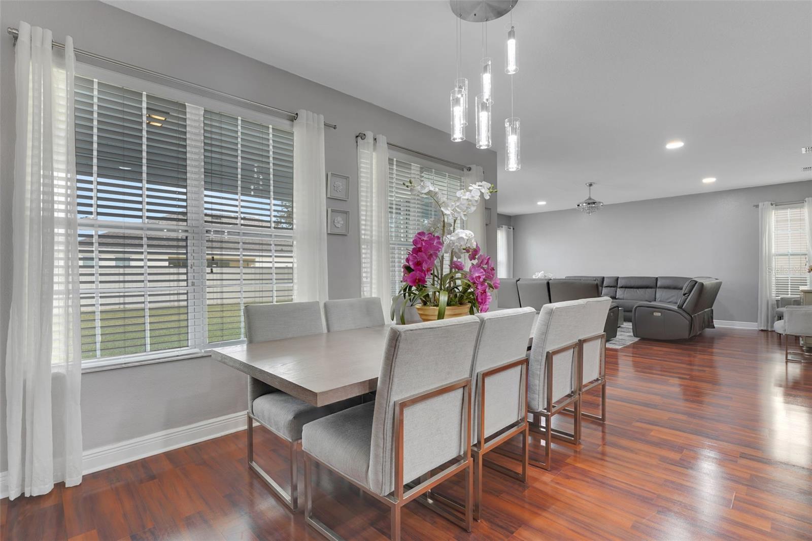 14505 BREAKWATER WAY