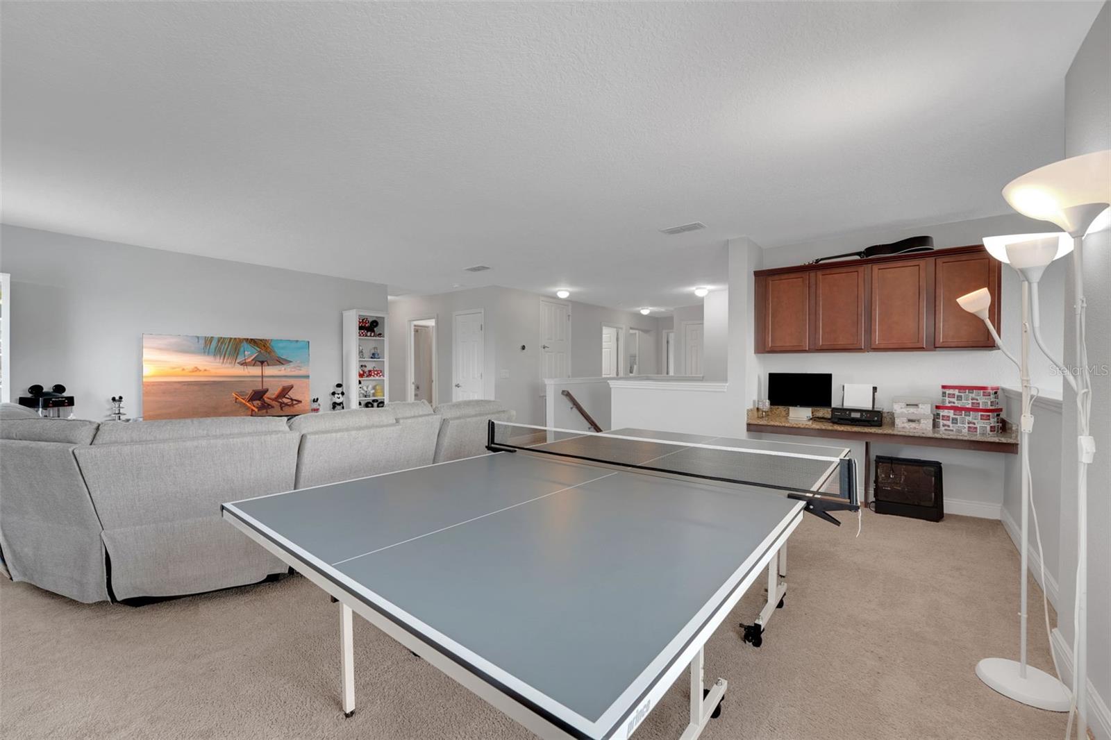 14505 BREAKWATER WAY