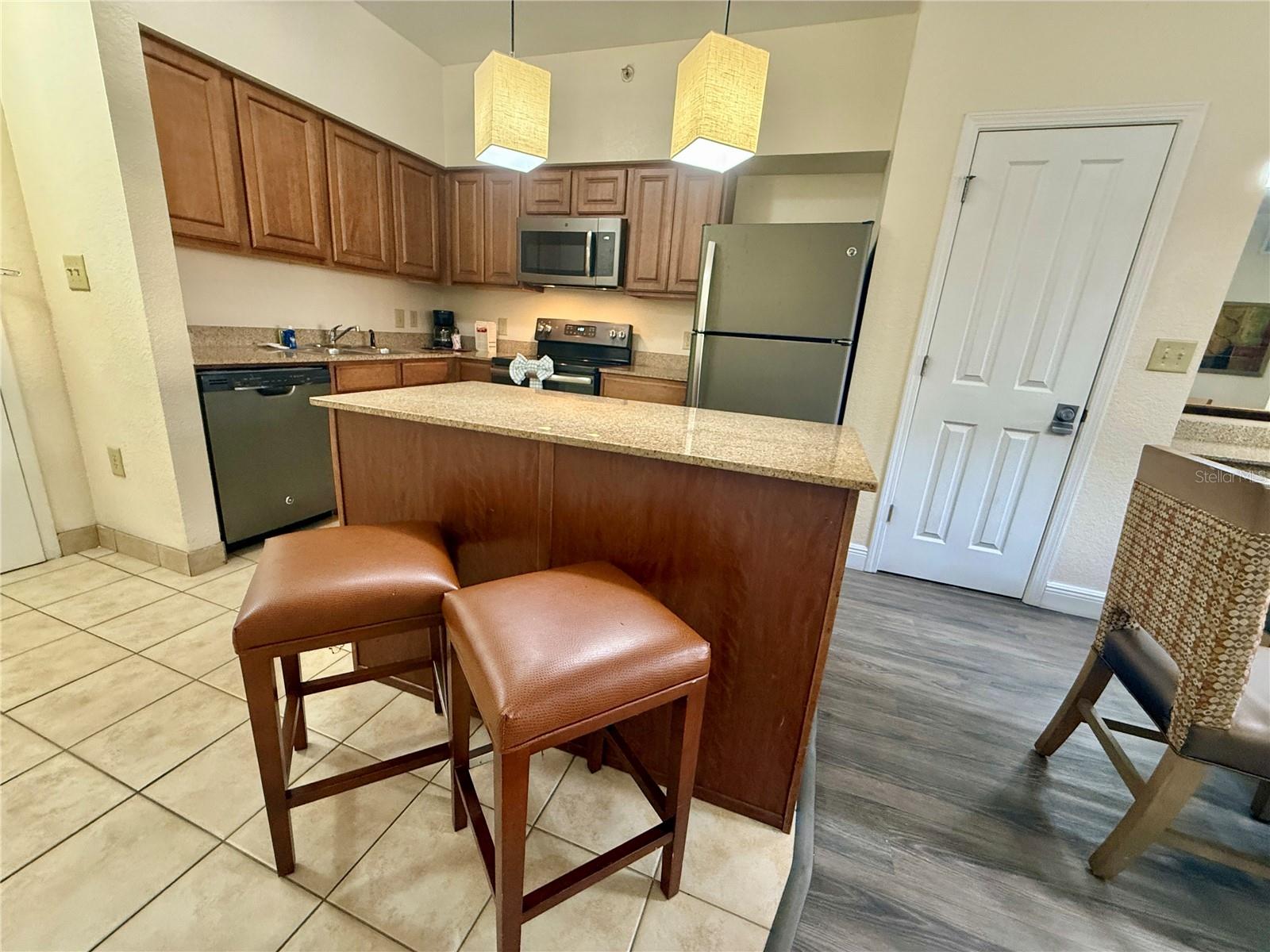 12539 FLORIDAYS RESORT DR #107D