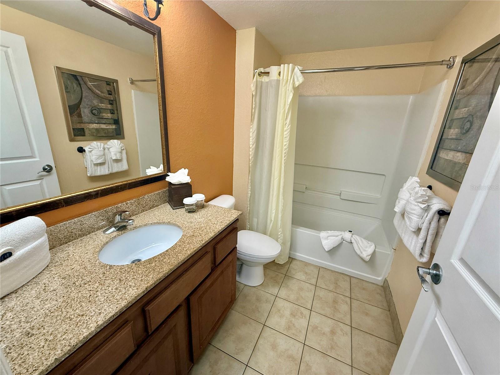 12539 FLORIDAYS RESORT DR #107D