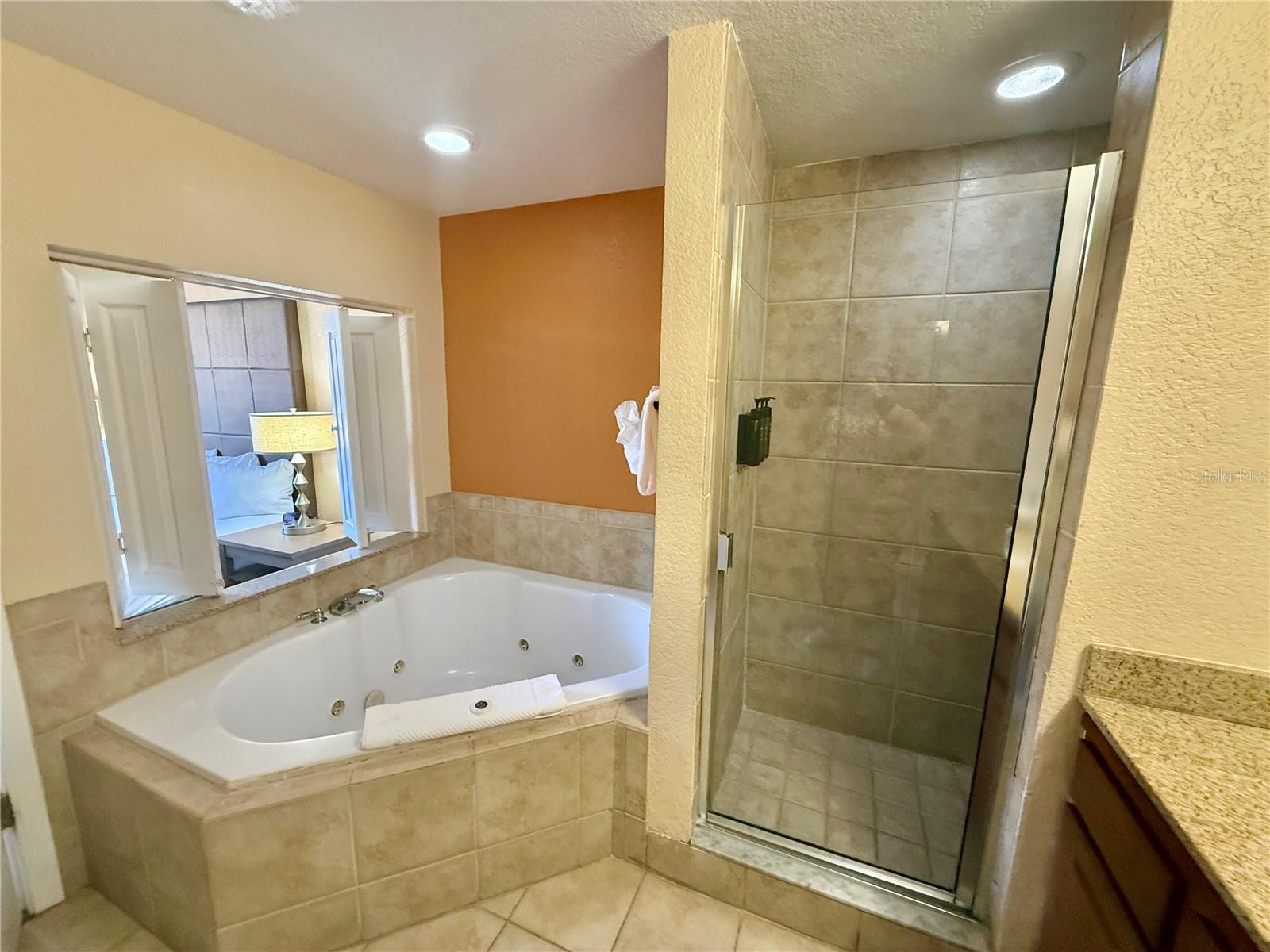 12539 FLORIDAYS RESORT DR #107D