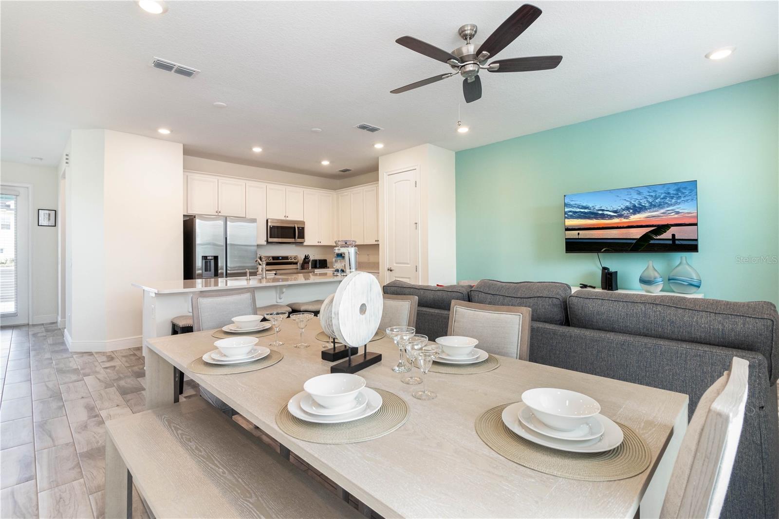 3024 CARIBBEAN SOUL DR