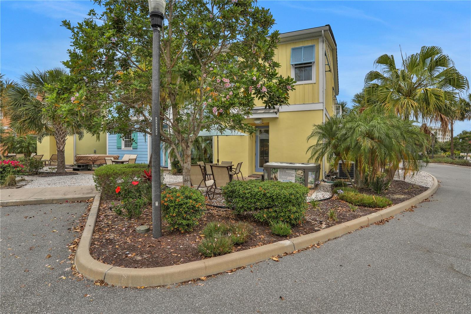 3083 KEY LIME LOOP