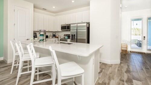 8123 COCONUT PL