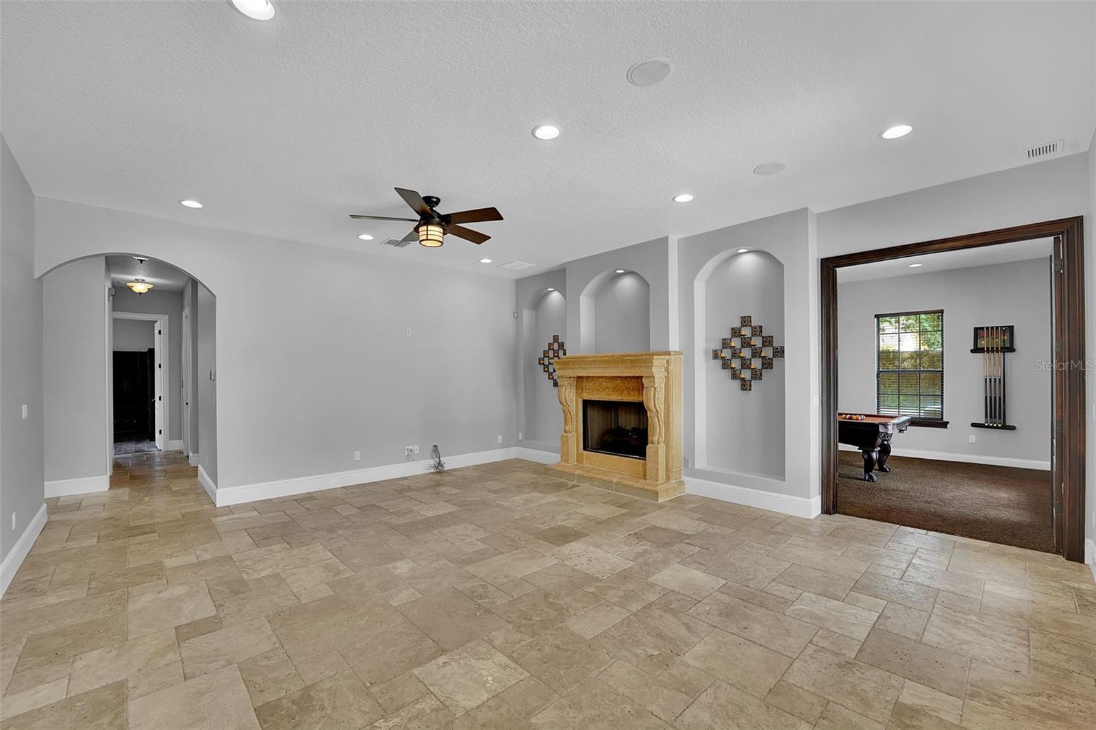 2138 TALMAN CT