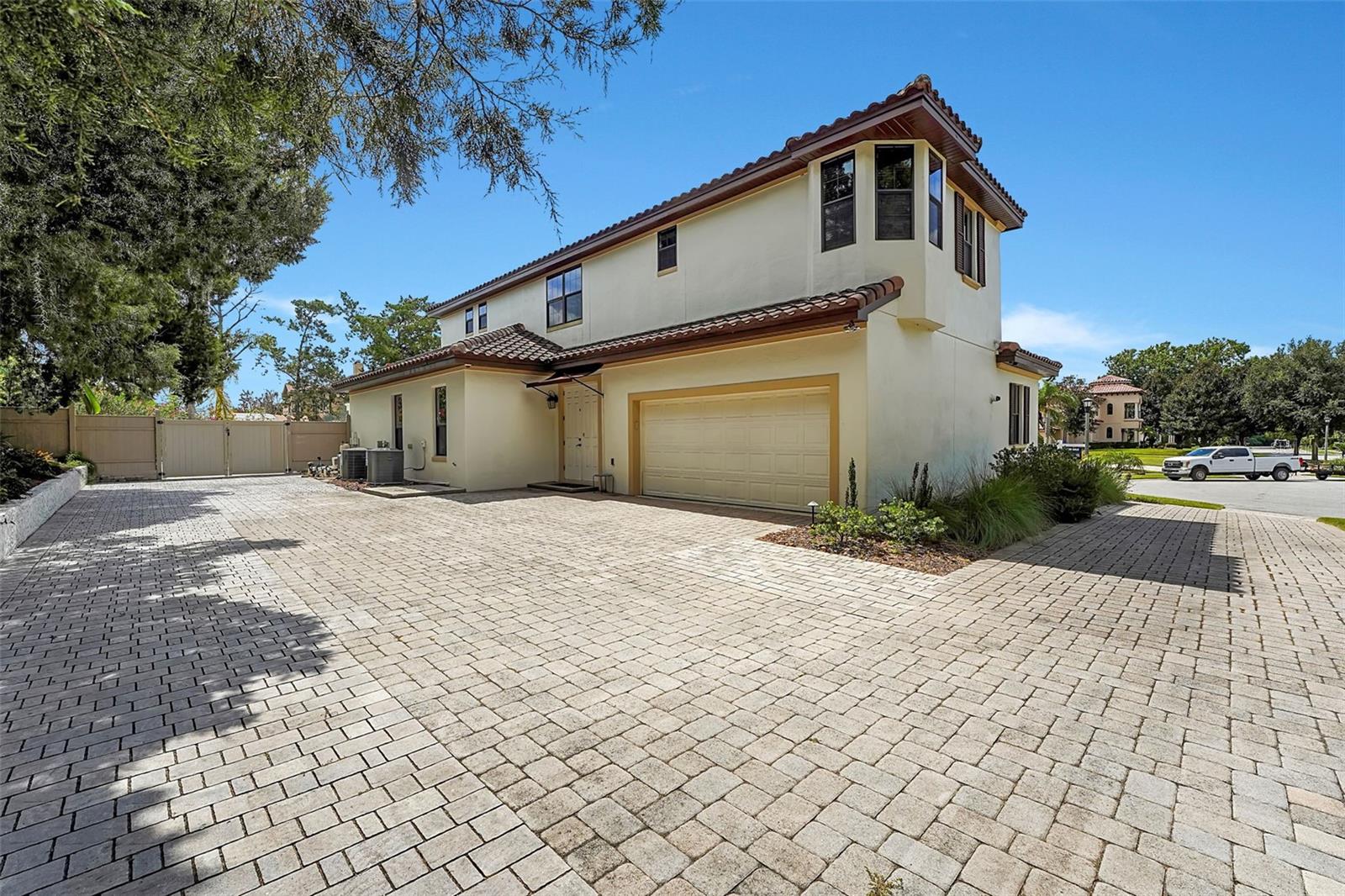 2138 TALMAN CT