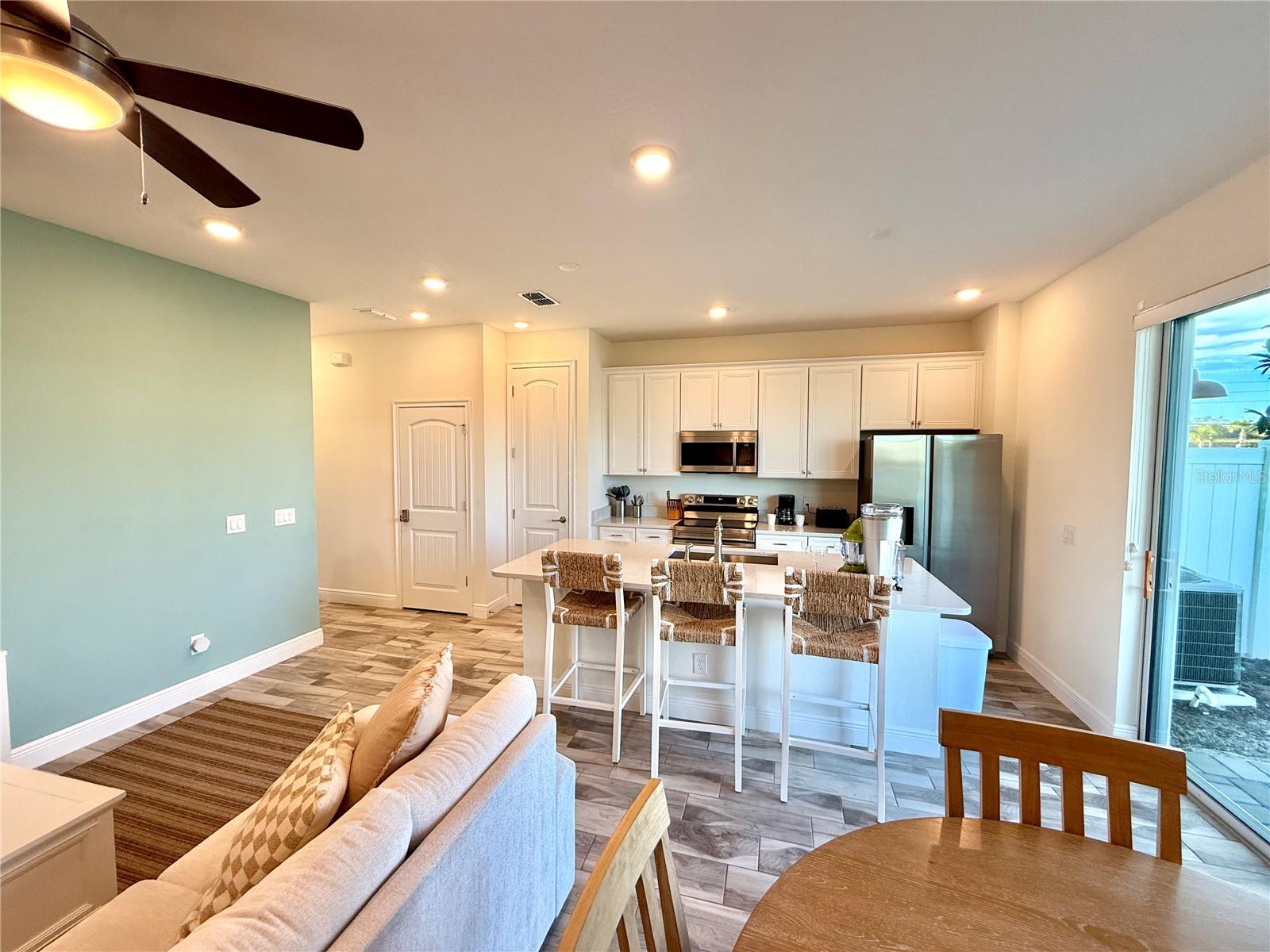 3165 CARIBBEAN SOUL DR