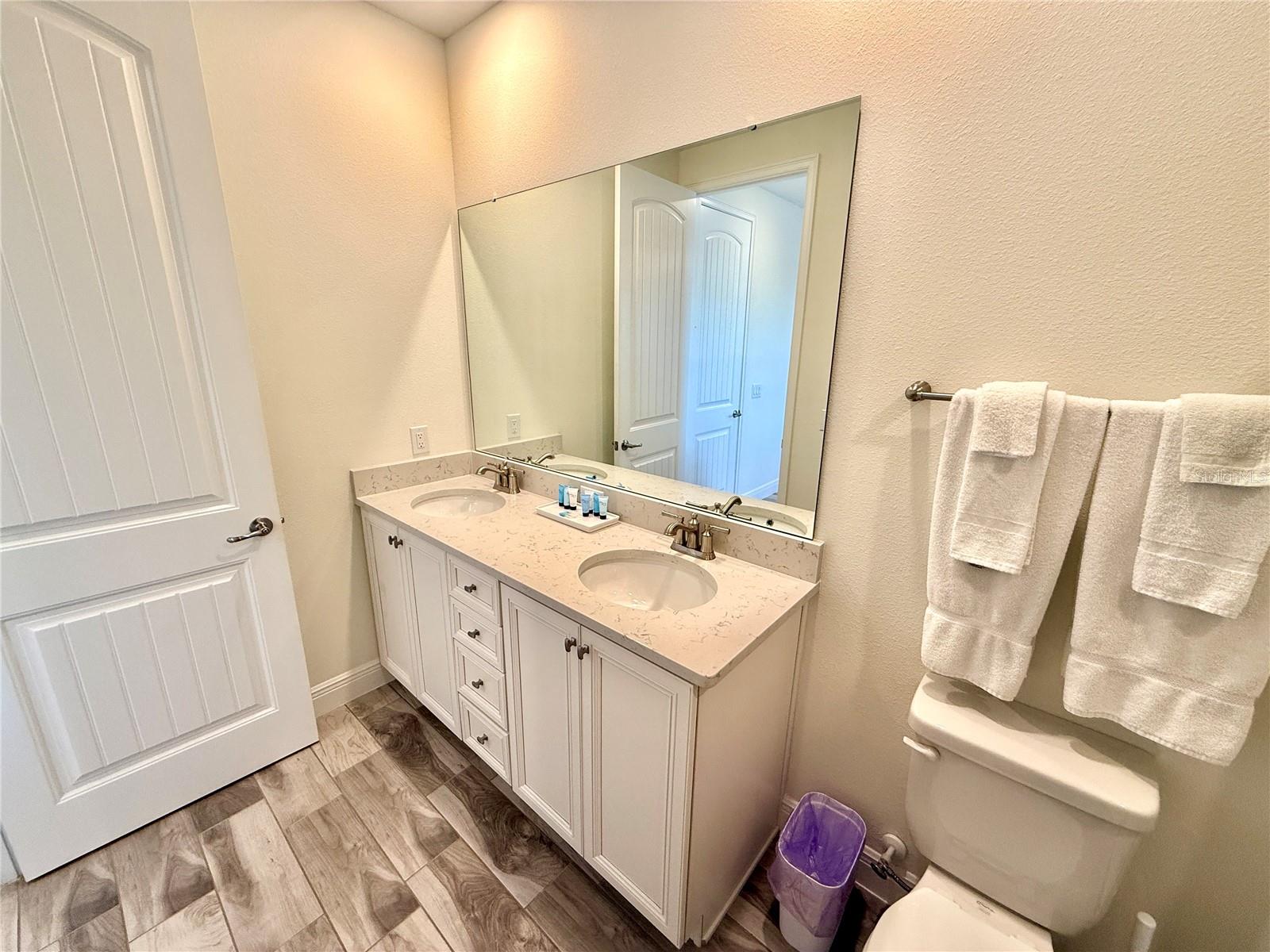3165 CARIBBEAN SOUL DR