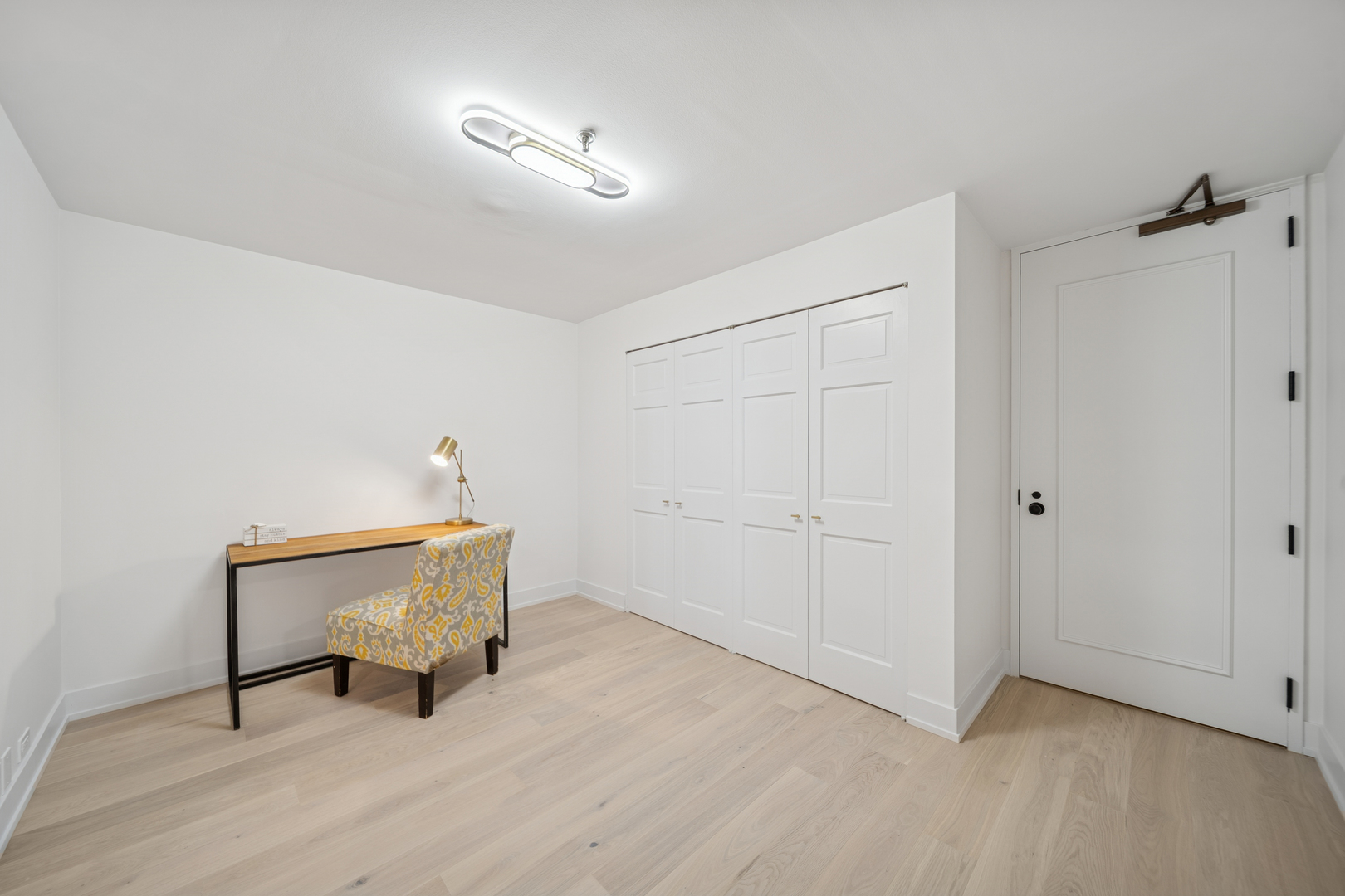 680 N Lake Shore Drive Unit: 604