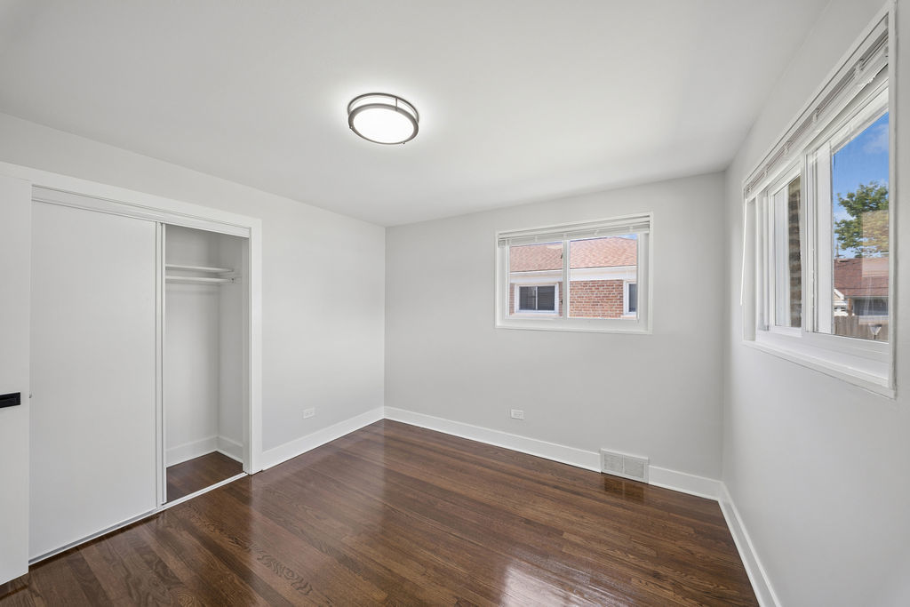 4150 W 83rd Street