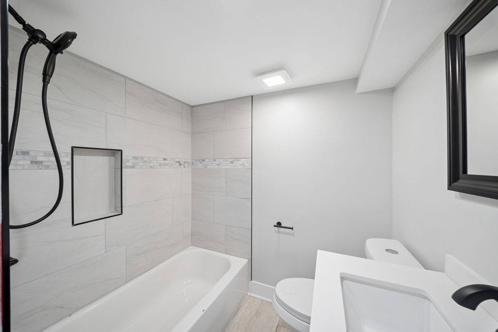 4150 W 83rd Street