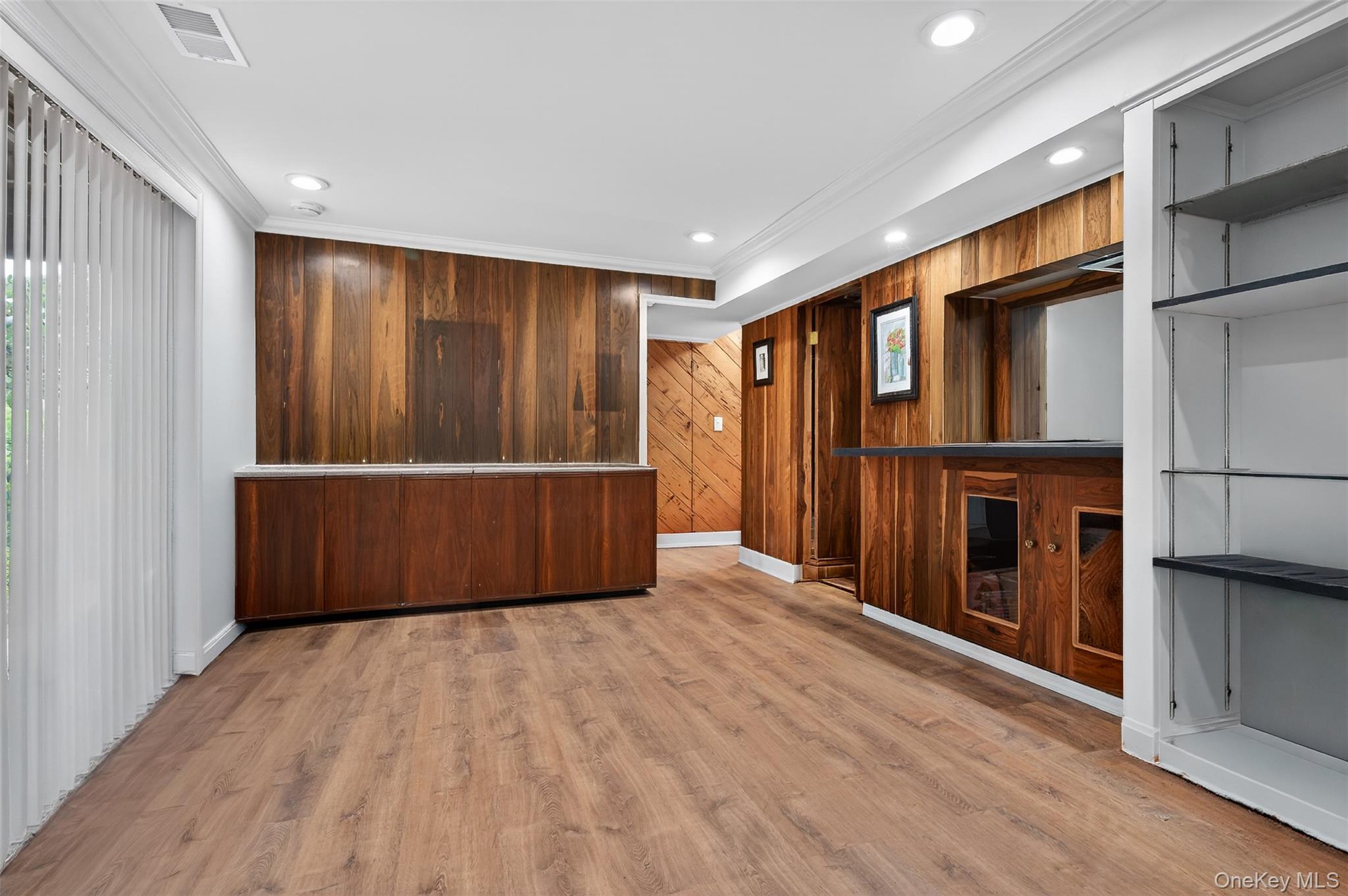 4 Brookdell Drive