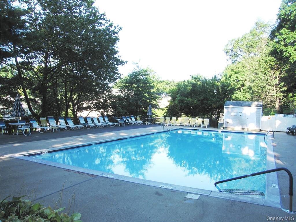 13 Carrollwood Drive