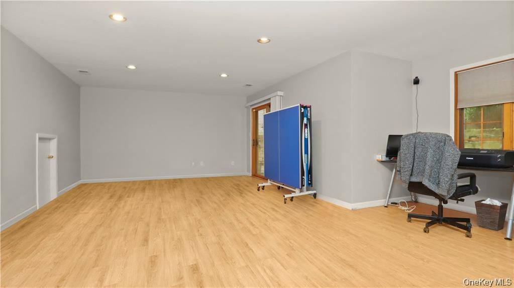 4 Pinewood Circle