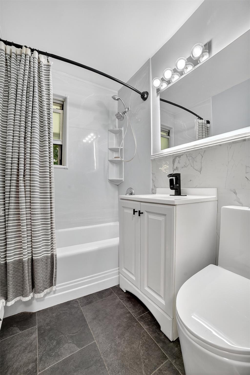 43 Columbus Avenue Unit: 1B