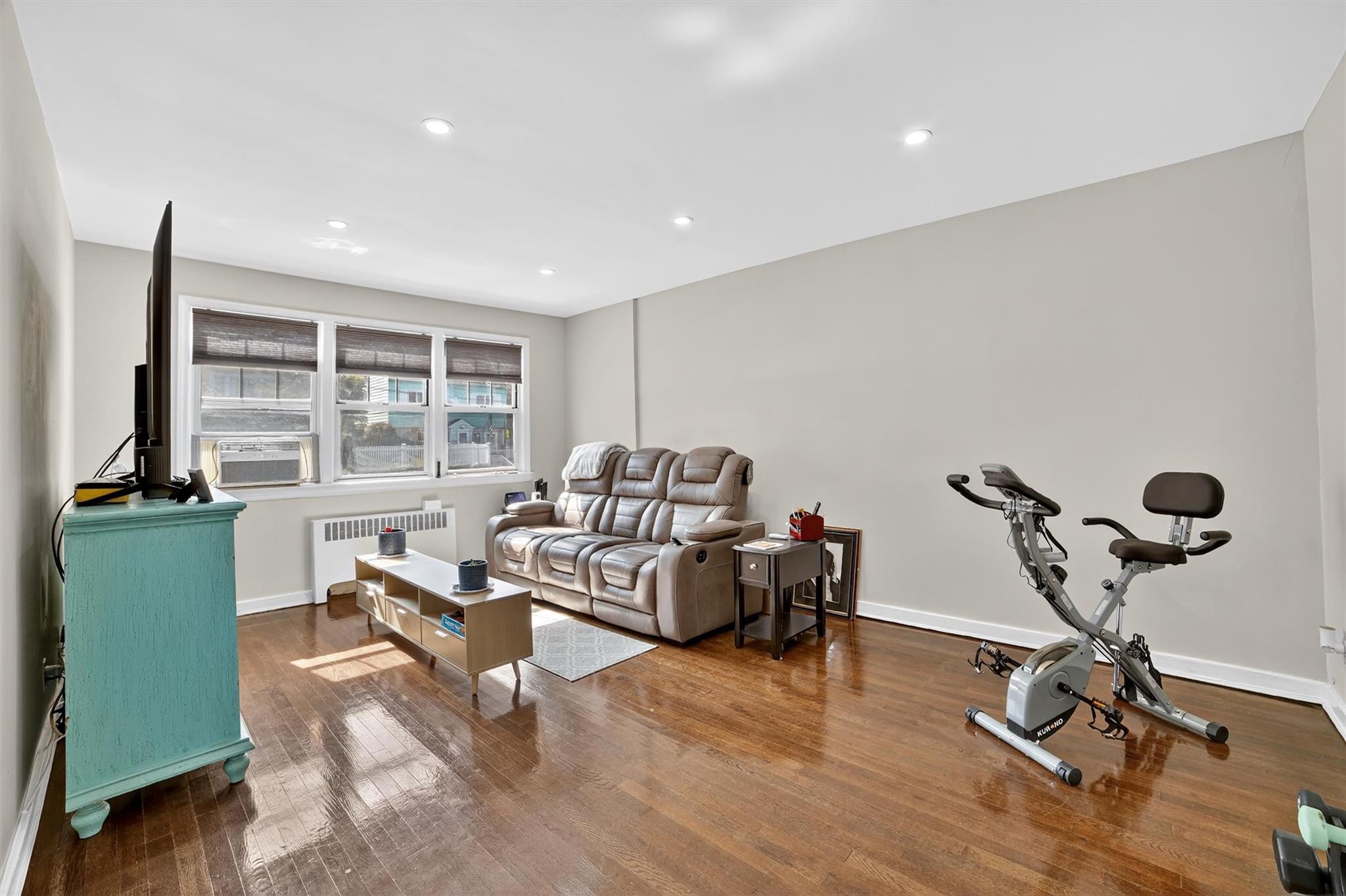 43 Columbus Avenue Unit: 1B
