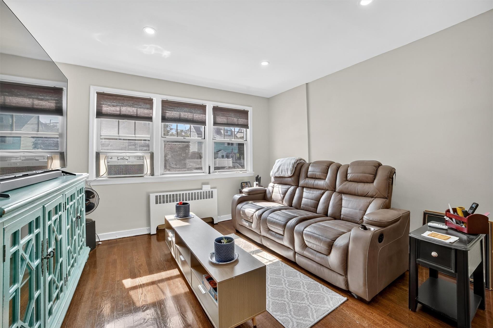 43 Columbus Avenue Unit: 1B