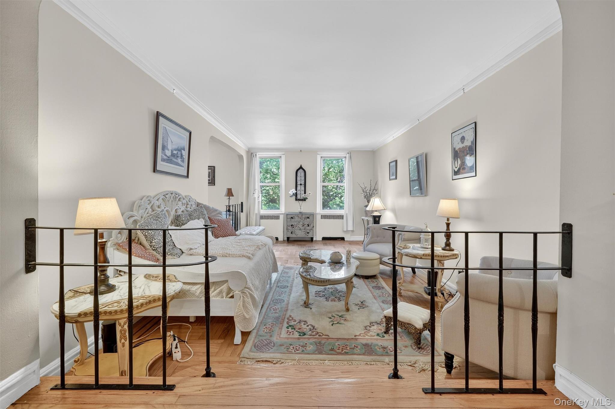 601 Pelham Parkway N Unit: 106