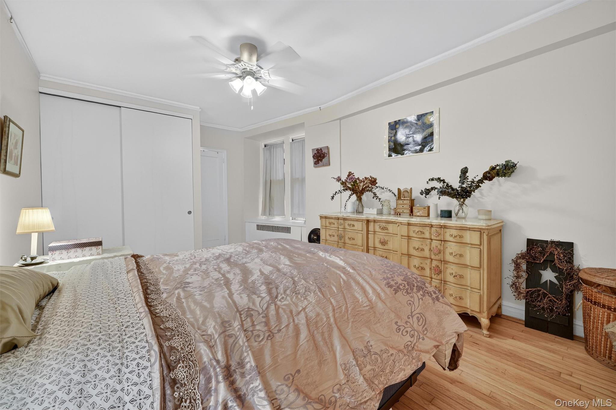 601 Pelham Parkway N Unit: 106