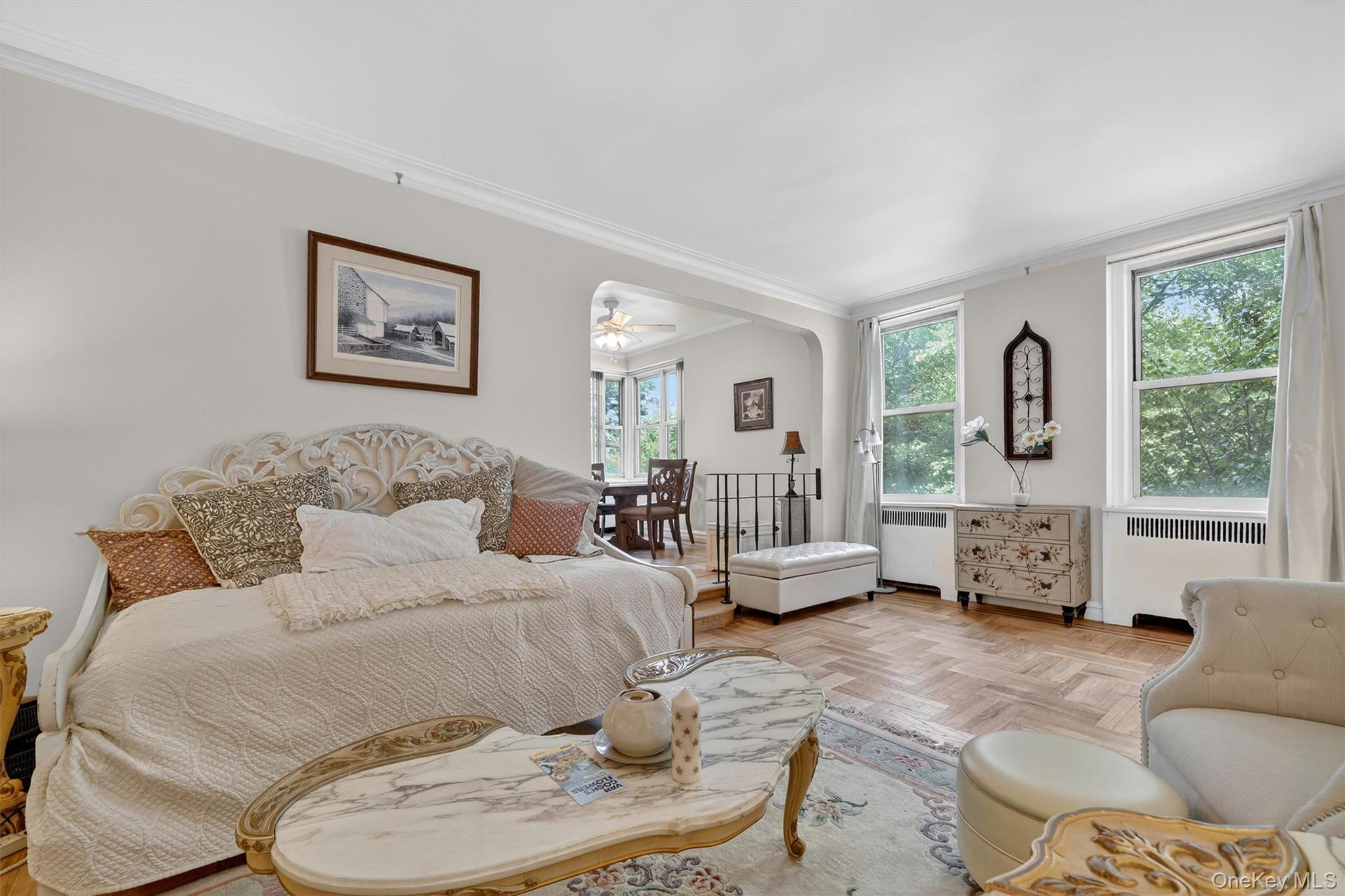 601 Pelham Parkway N Unit: 106