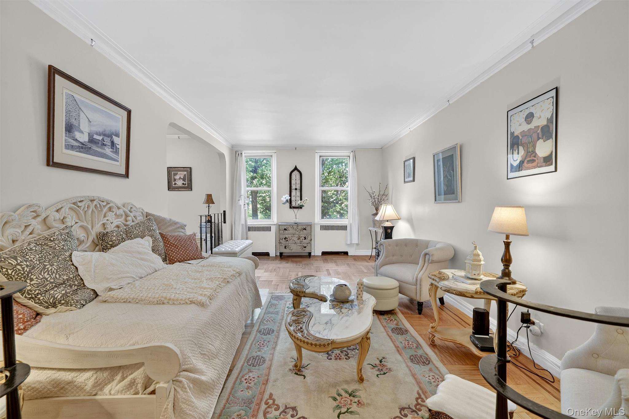 601 Pelham Parkway N Unit: 106