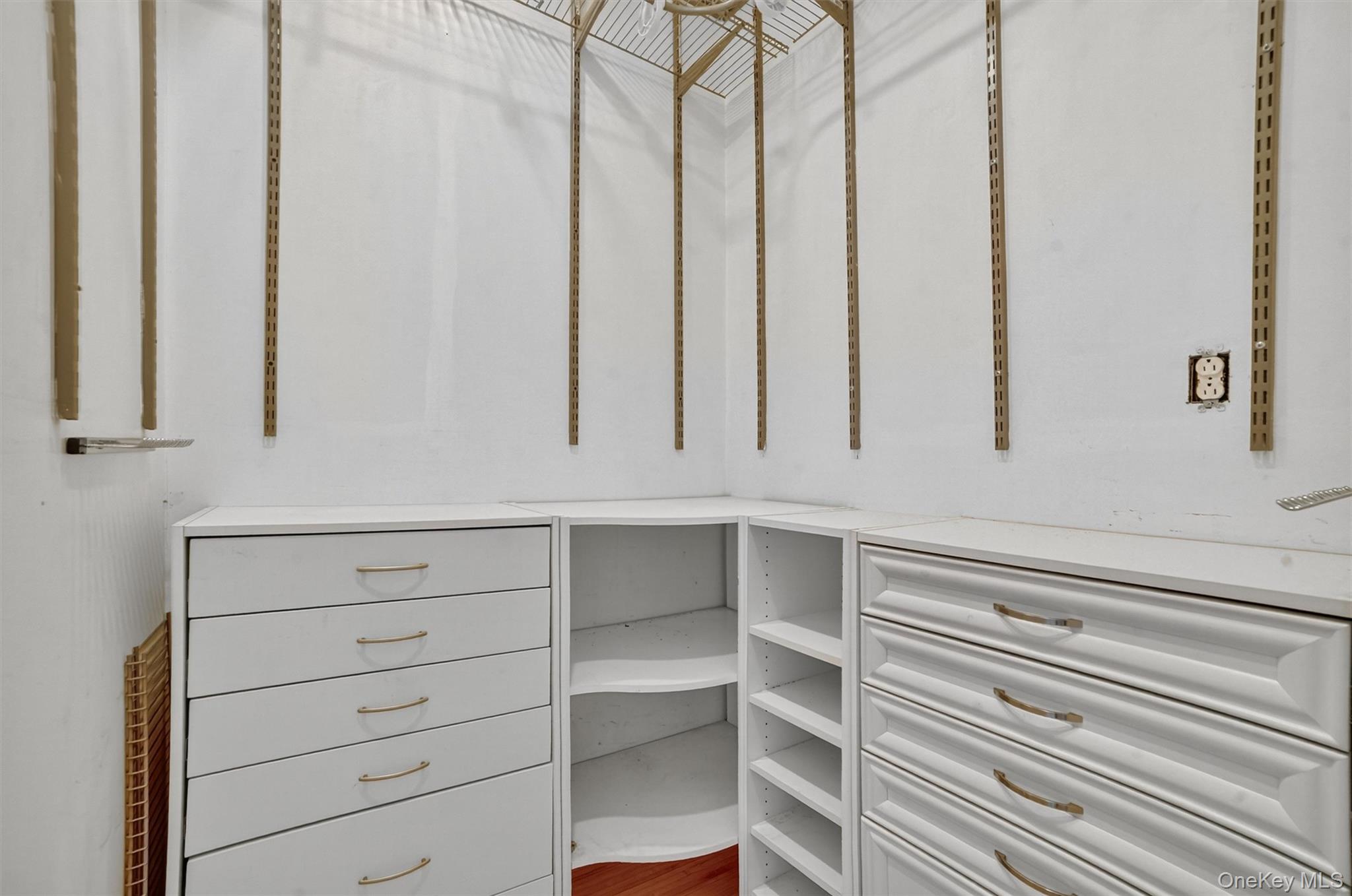 941 Jerome Avenue Unit: 8F