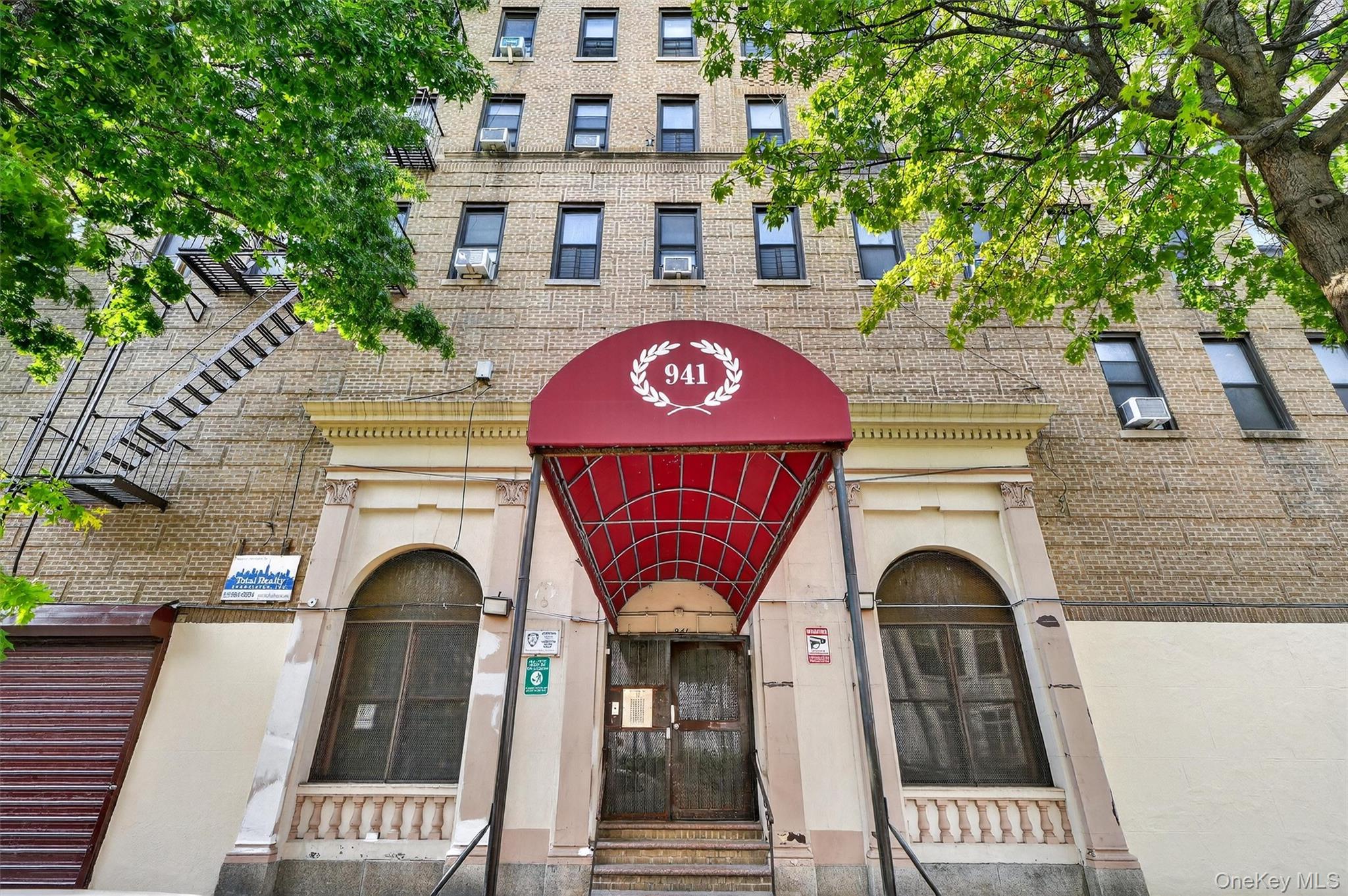 941 Jerome Avenue Unit: 12G