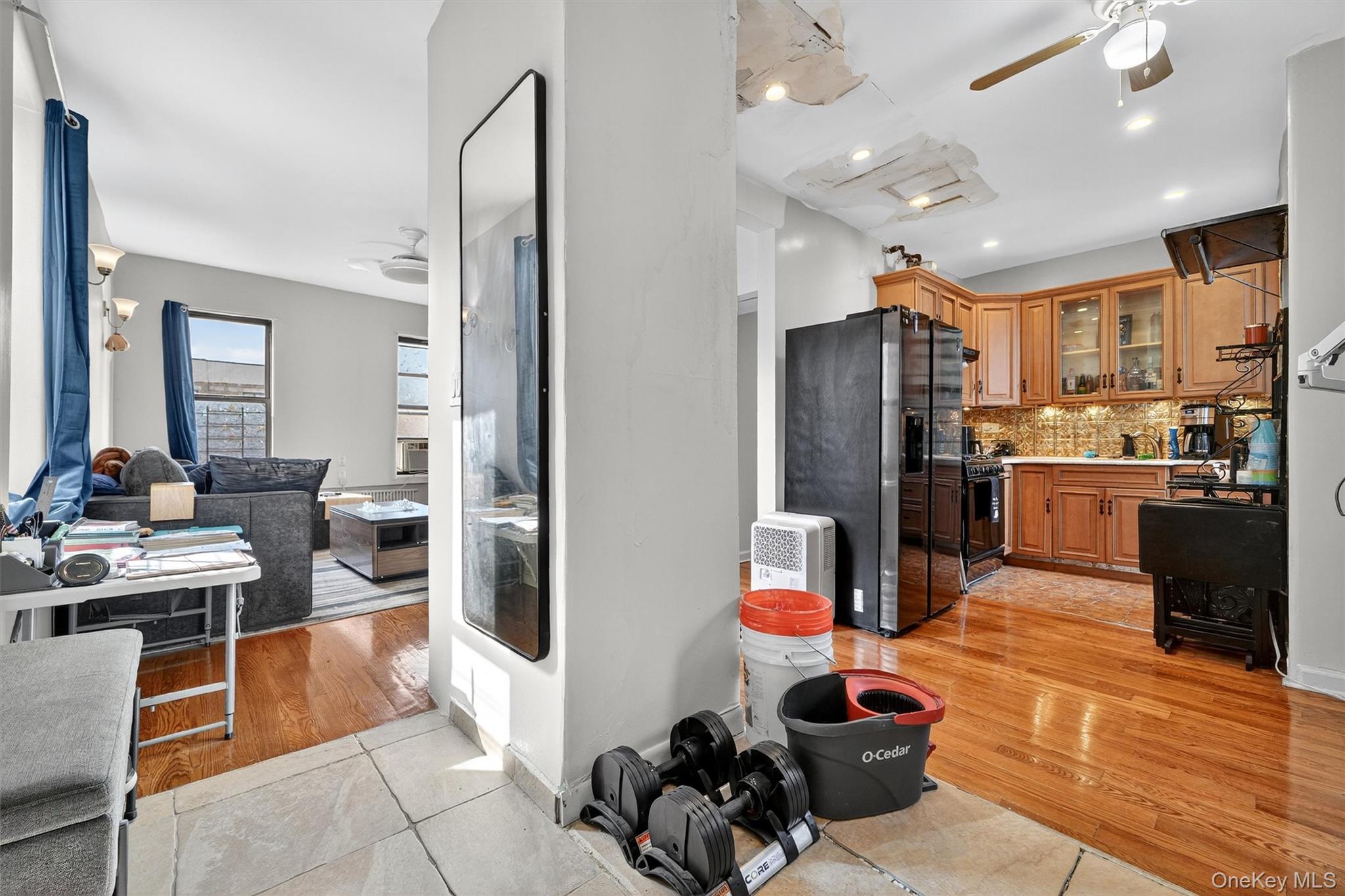 941 Jerome Avenue Unit: 12G