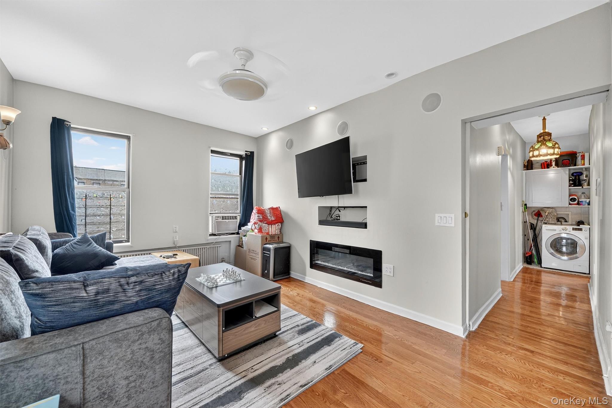 941 Jerome Avenue Unit: 12G