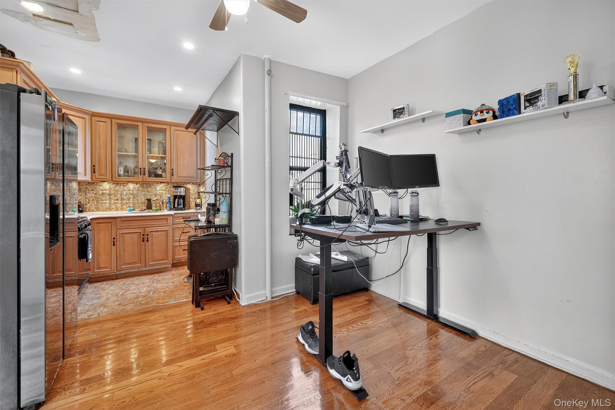 941 Jerome Avenue Unit: 12G
