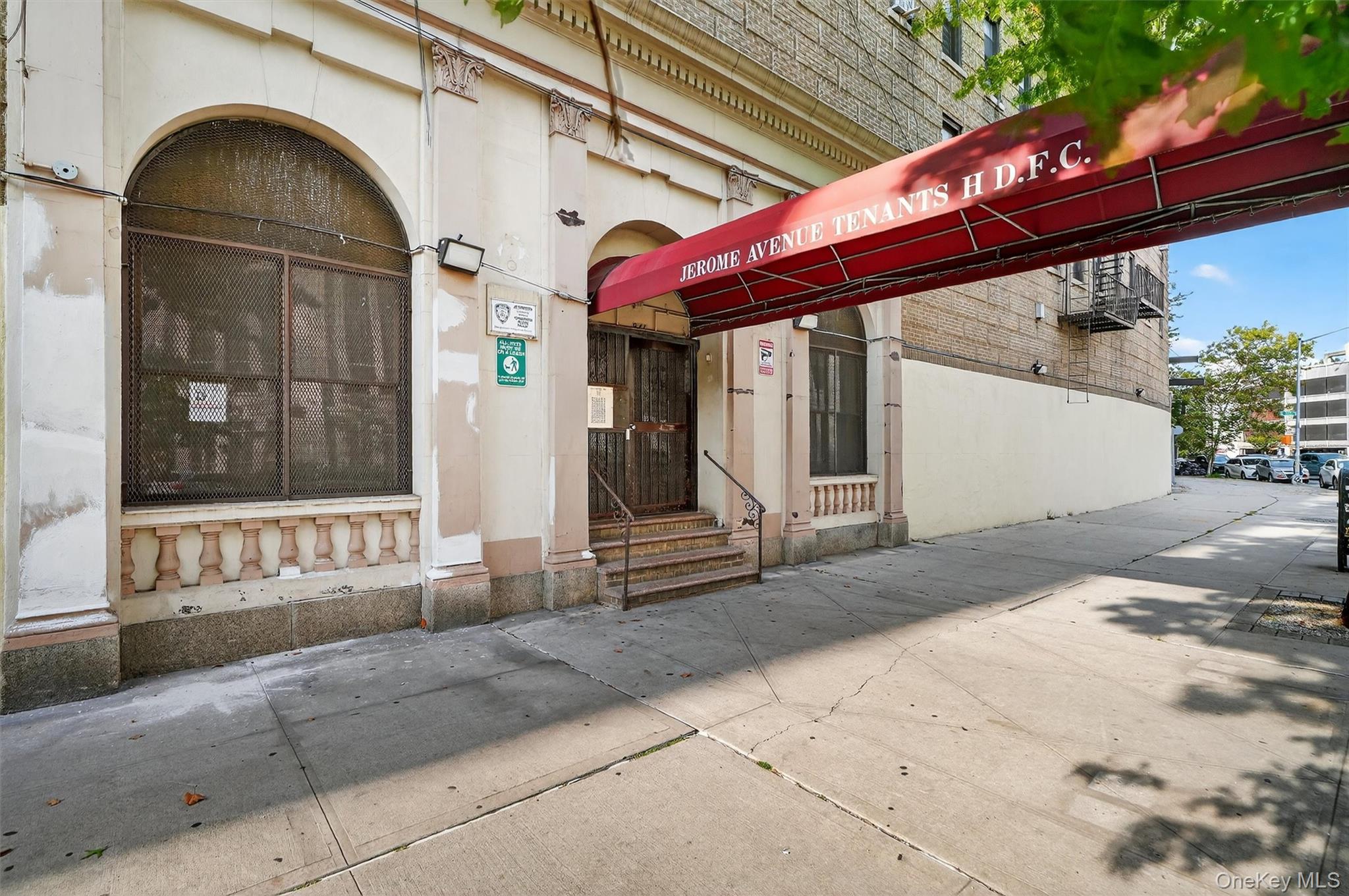 941 Jerome Avenue Unit: 12G