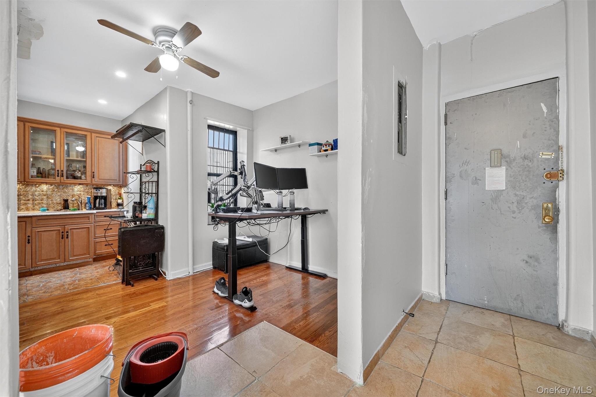 941 Jerome Avenue Unit: 12G