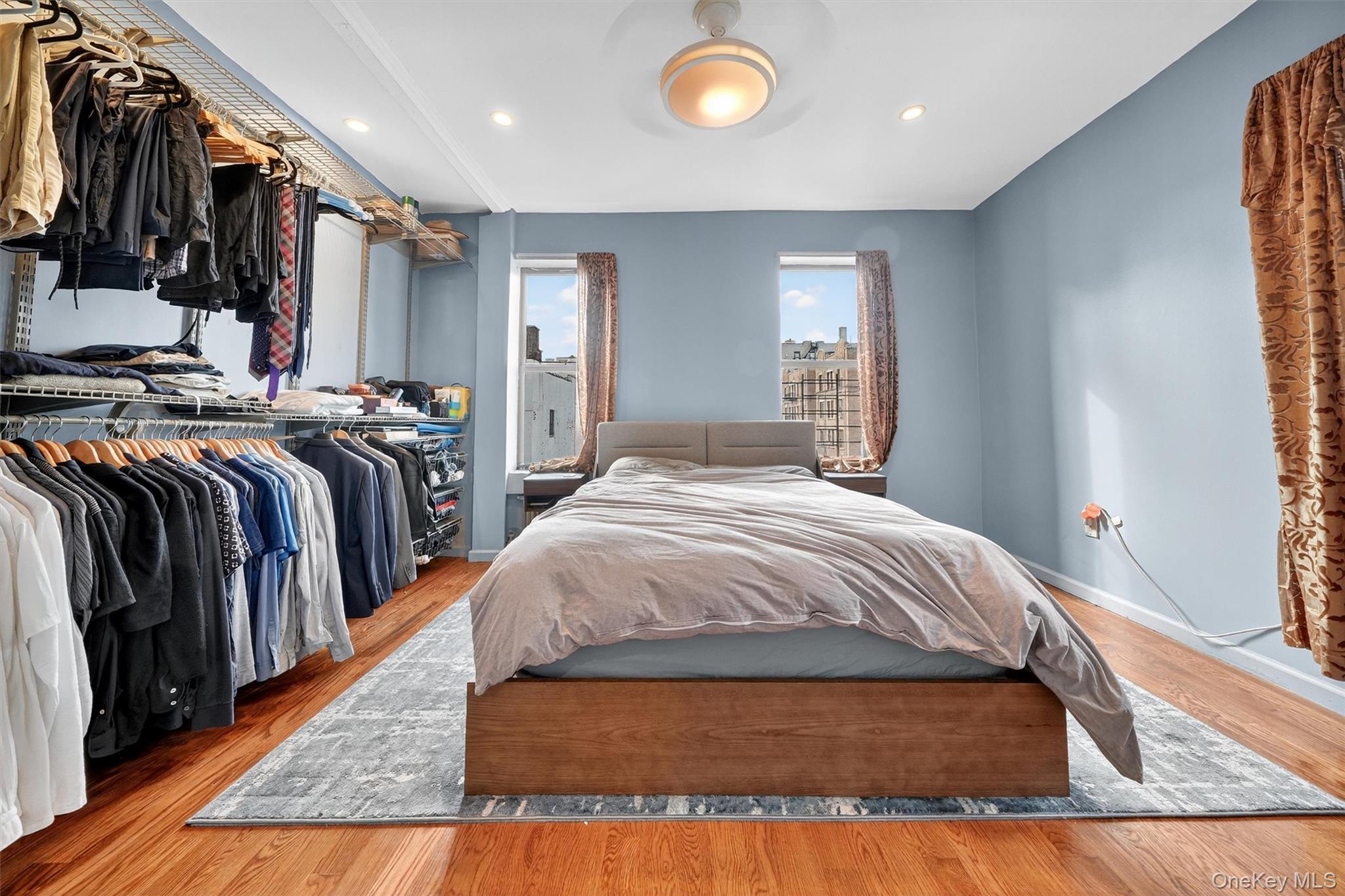 941 Jerome Avenue Unit: 12G