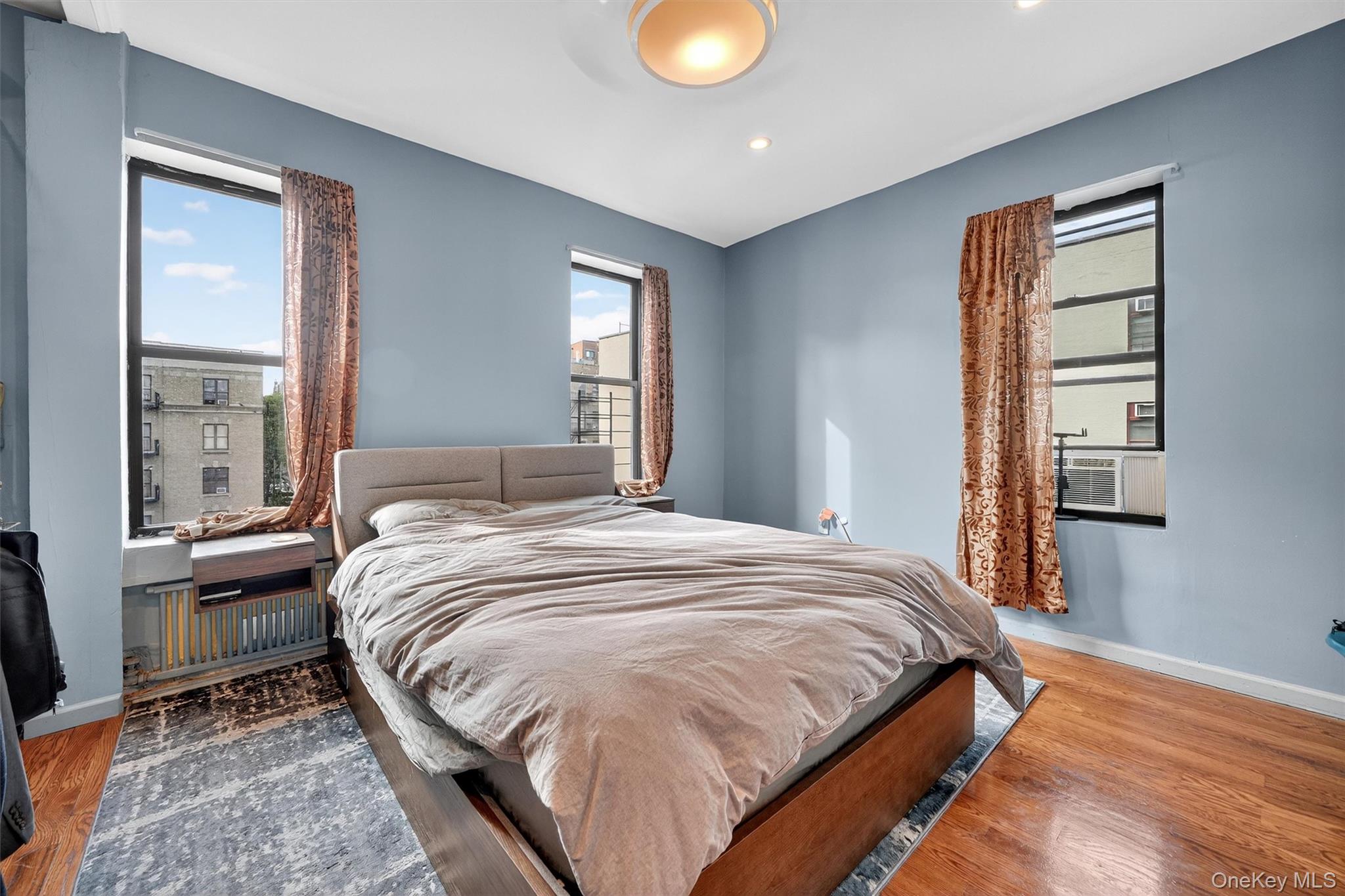 941 Jerome Avenue Unit: 12G