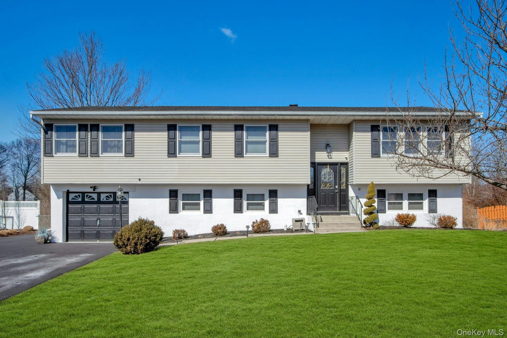 27 Lincoln Drive