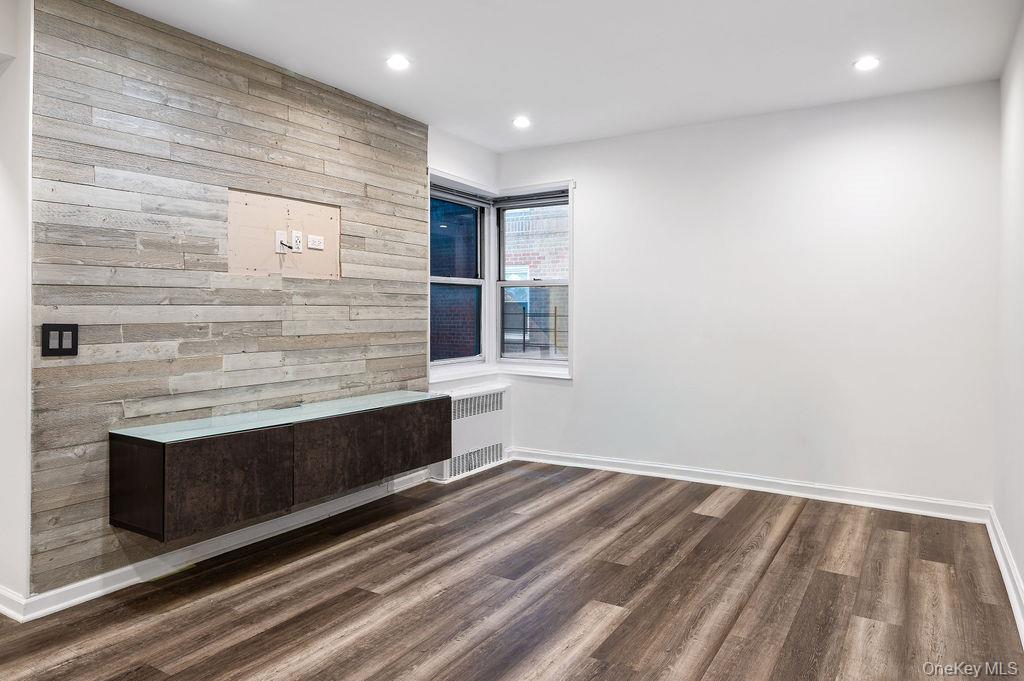 70 Locust Avenue Unit: B101