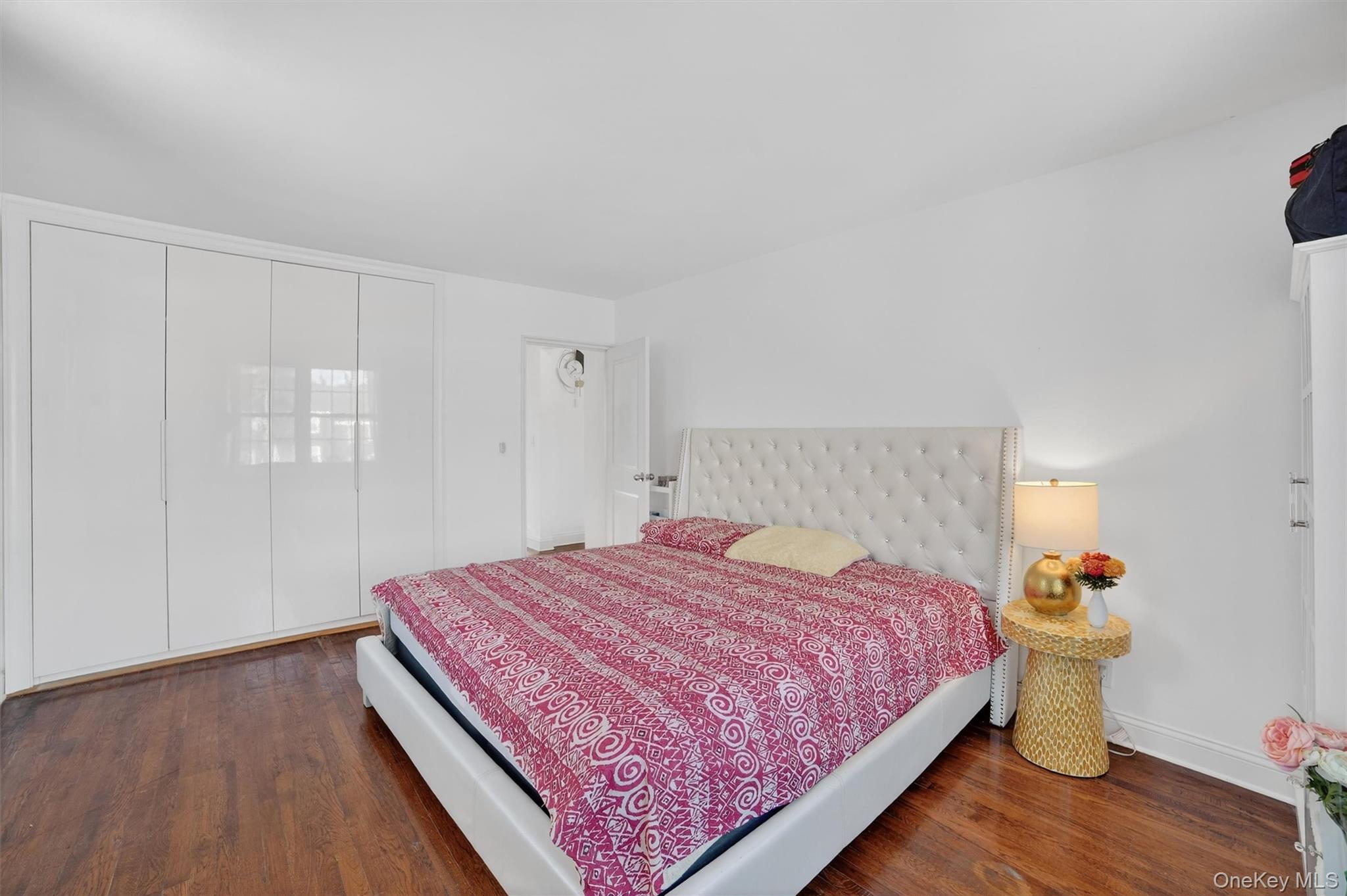 109 N Broadway Unit: K2