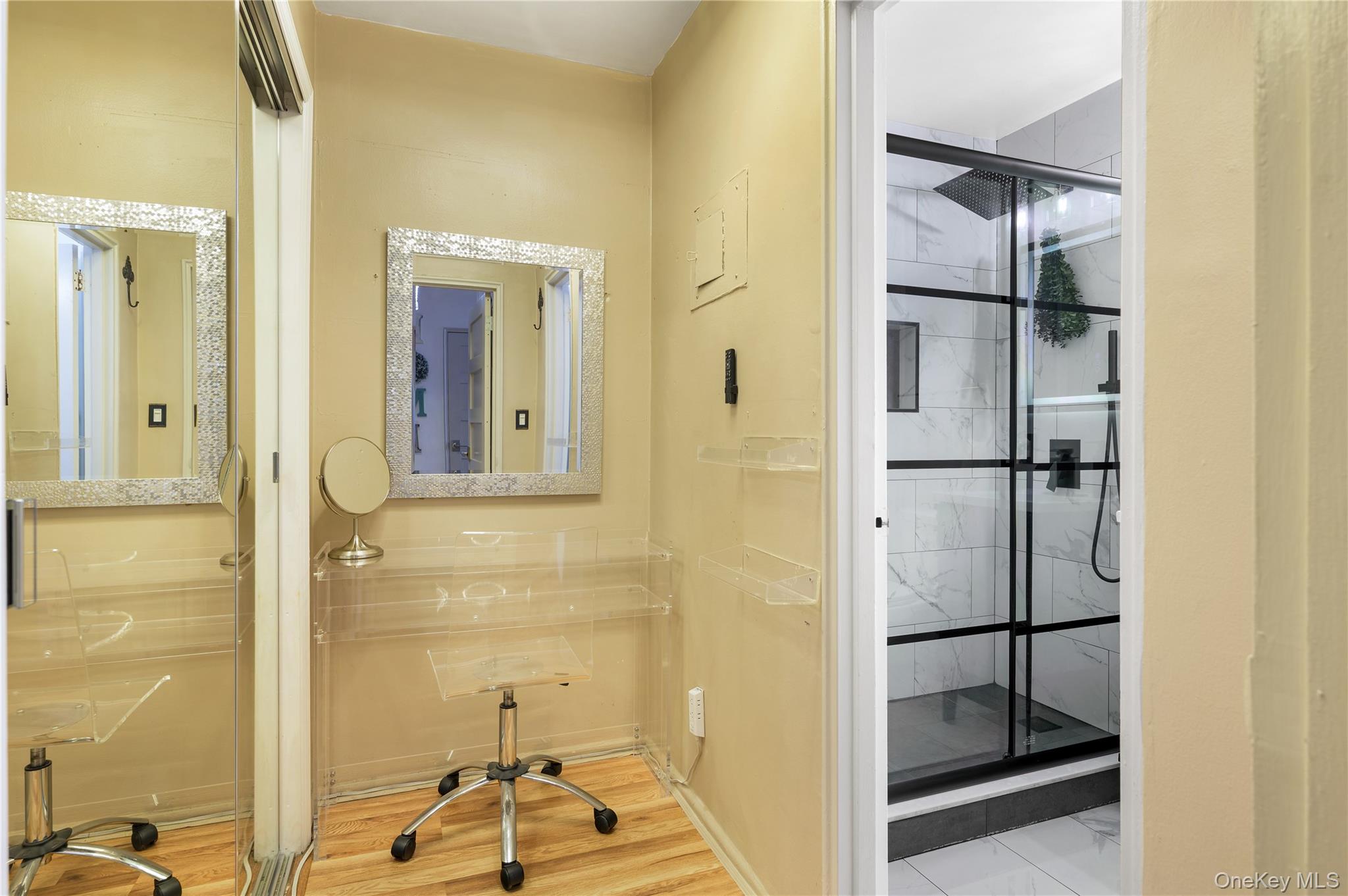 98 Dehaven Drive Unit: 3G