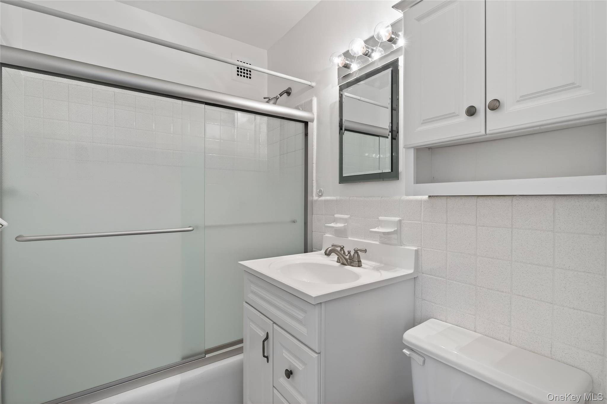 90-50 Union Turnpike Unit: 15H