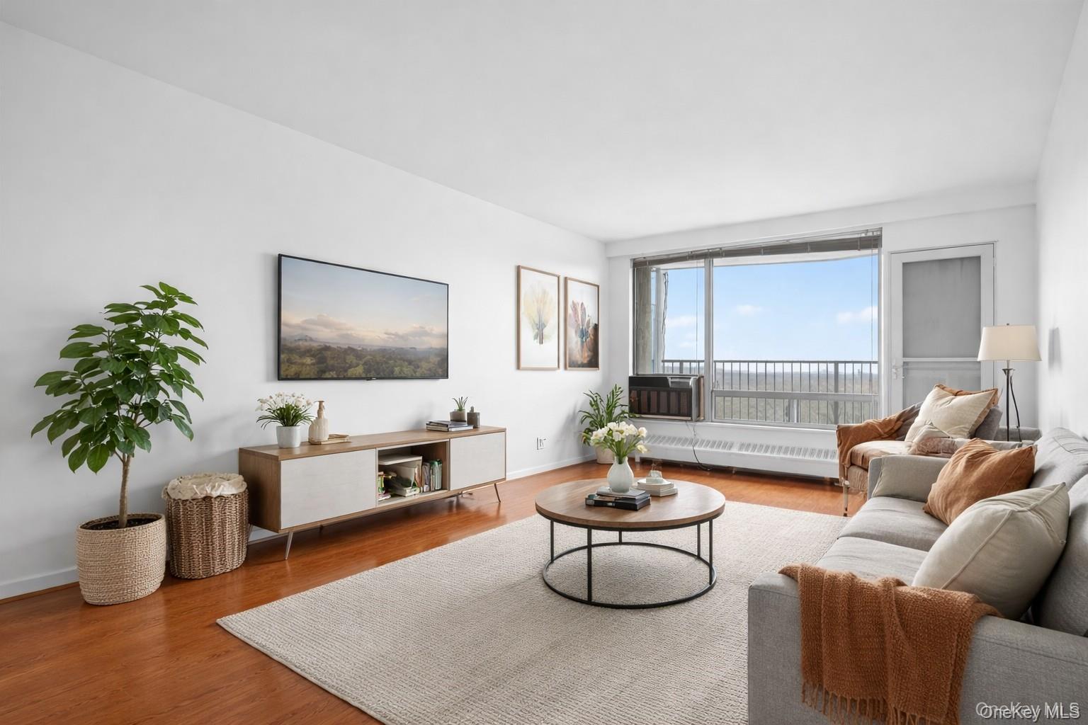 90-50 Union Turnpike Unit: 15H