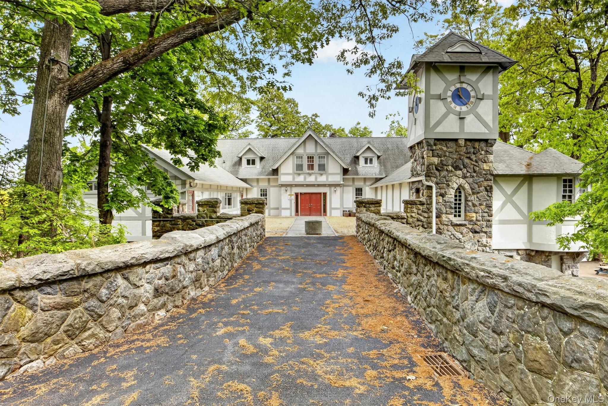 91 Carrollwood Drive