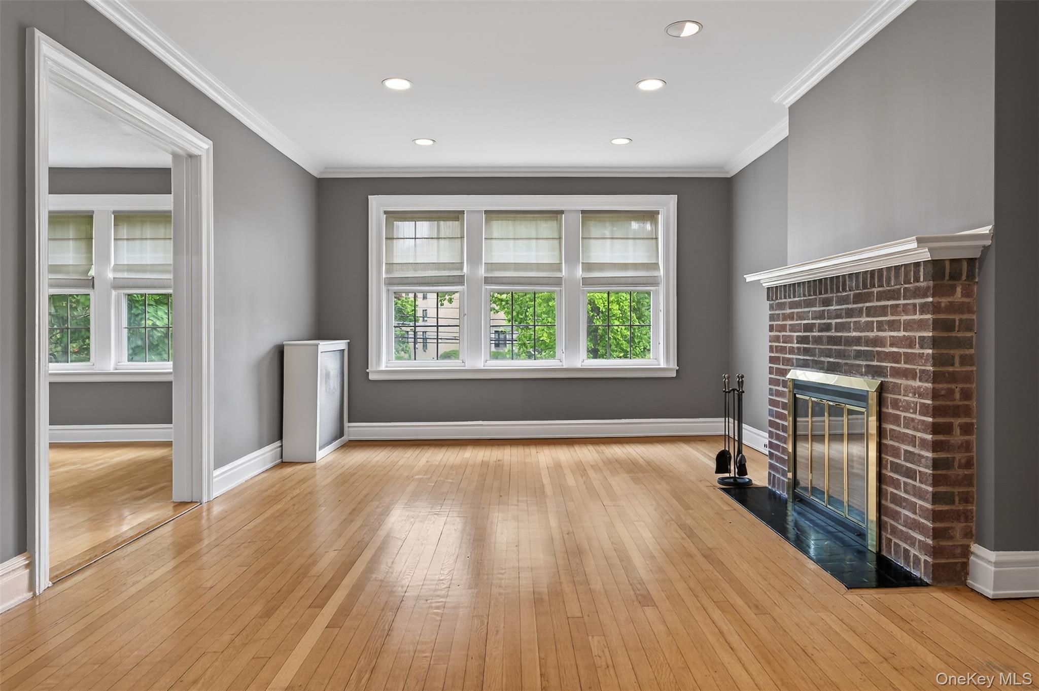 87 N Broadway Unit: 2K
