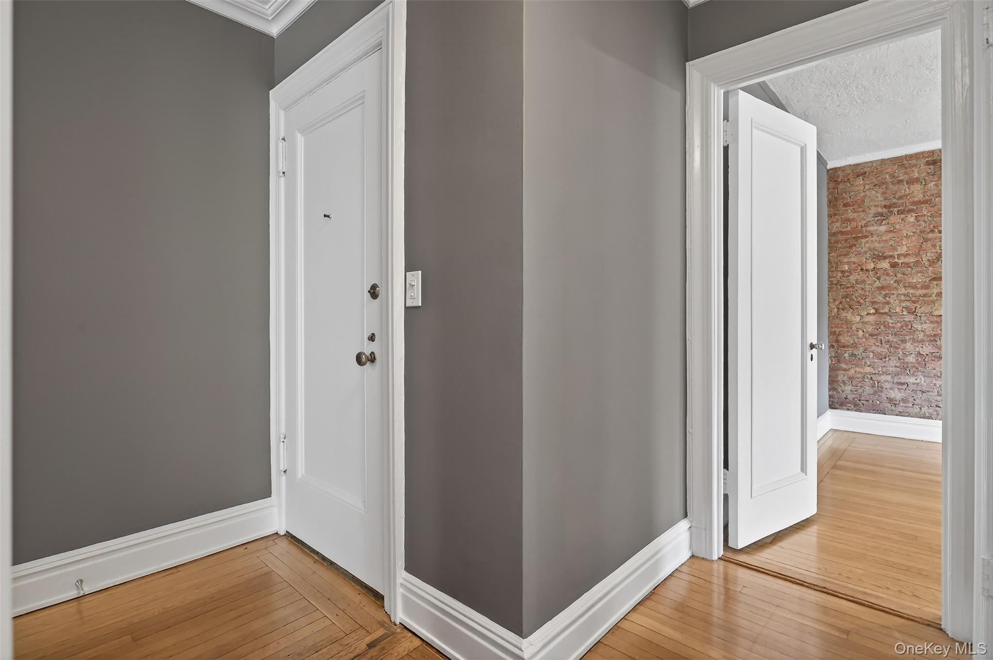 87 N Broadway Unit: 2K