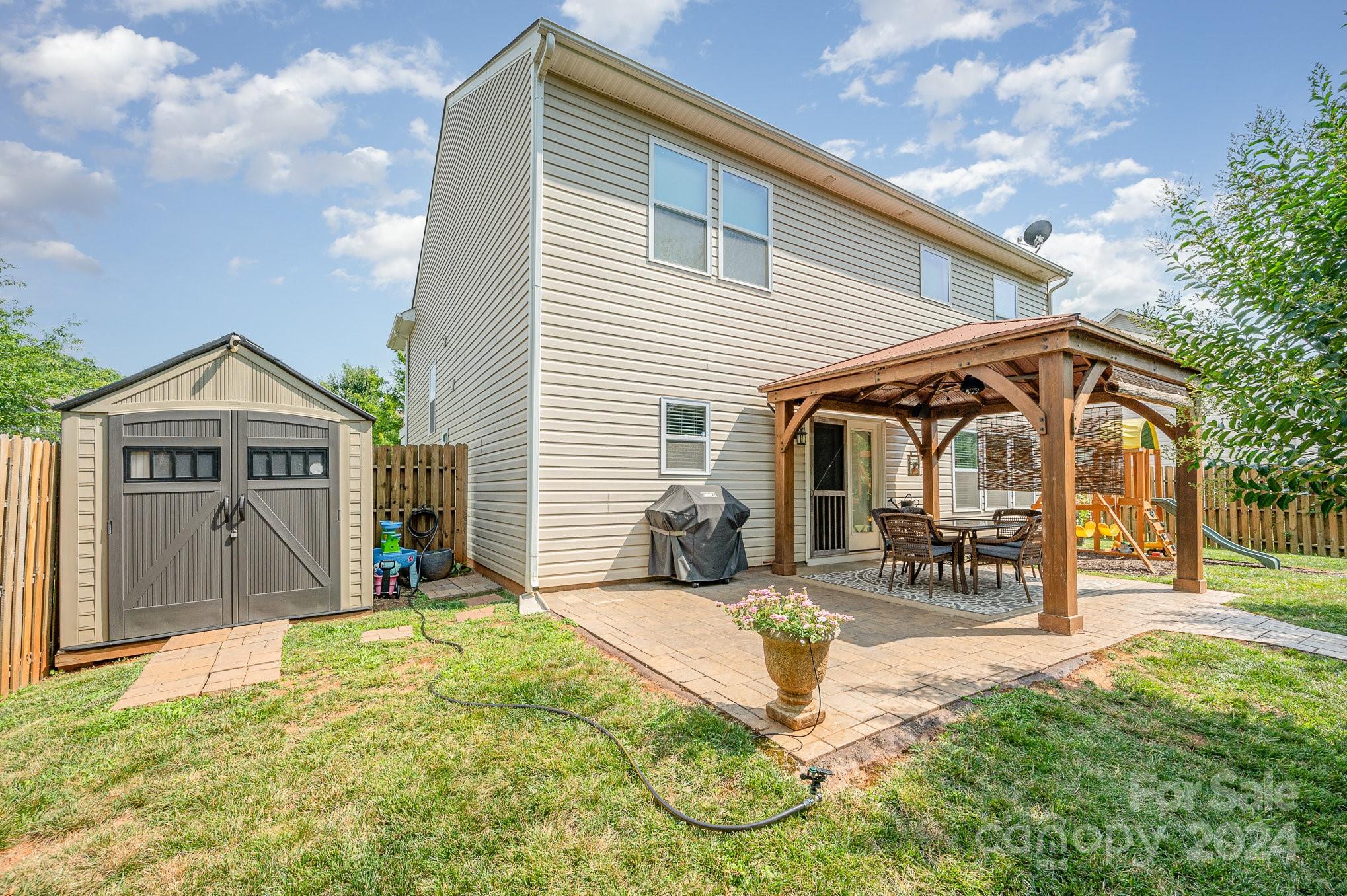 11113 Pond Valley Court