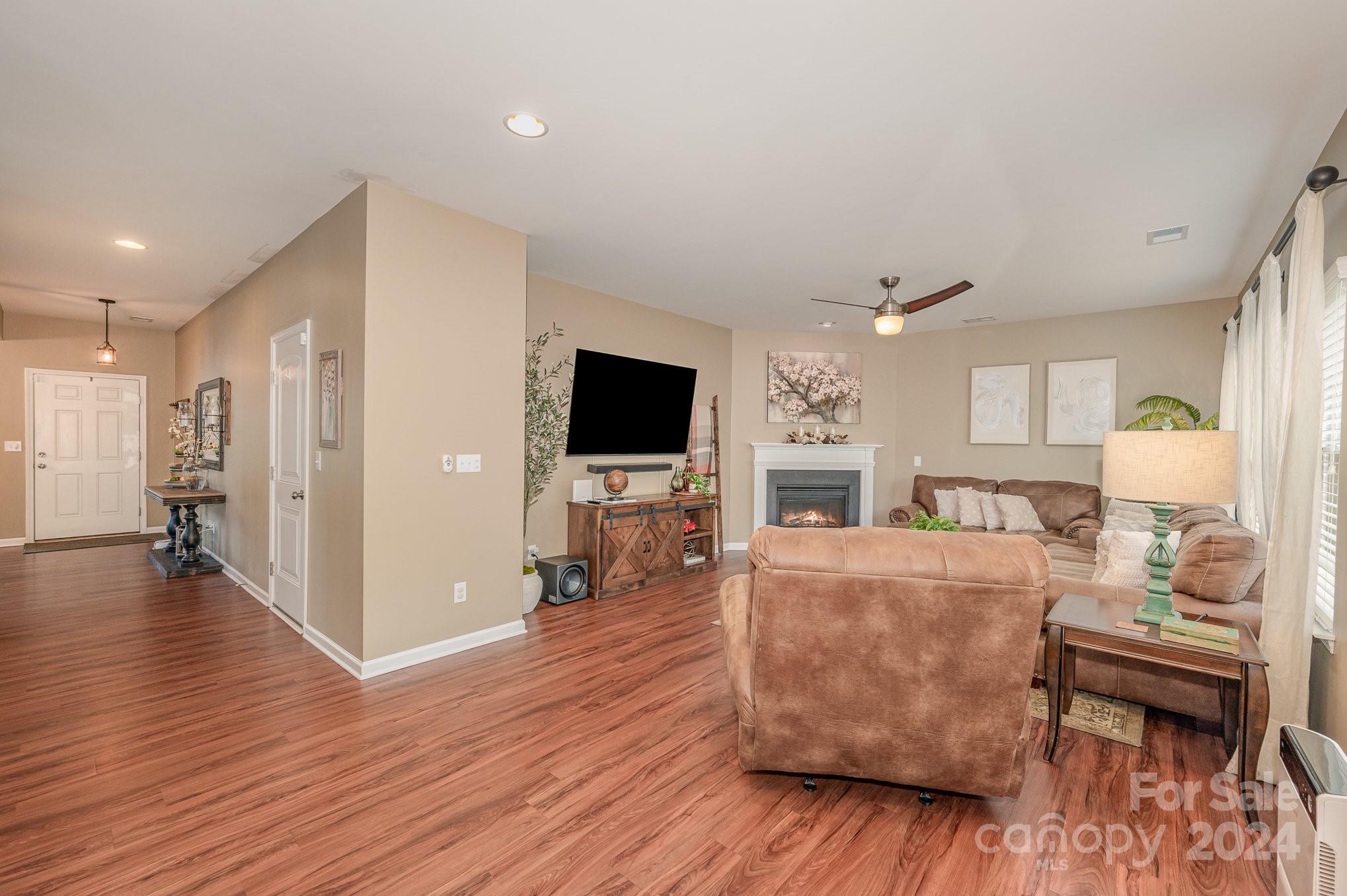 11113 Pond Valley Court