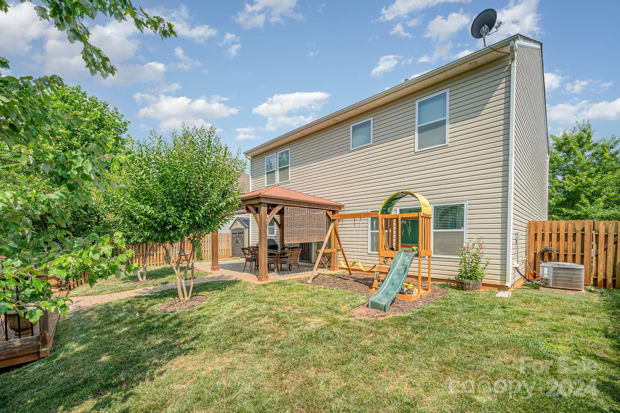 11113 Pond Valley Court