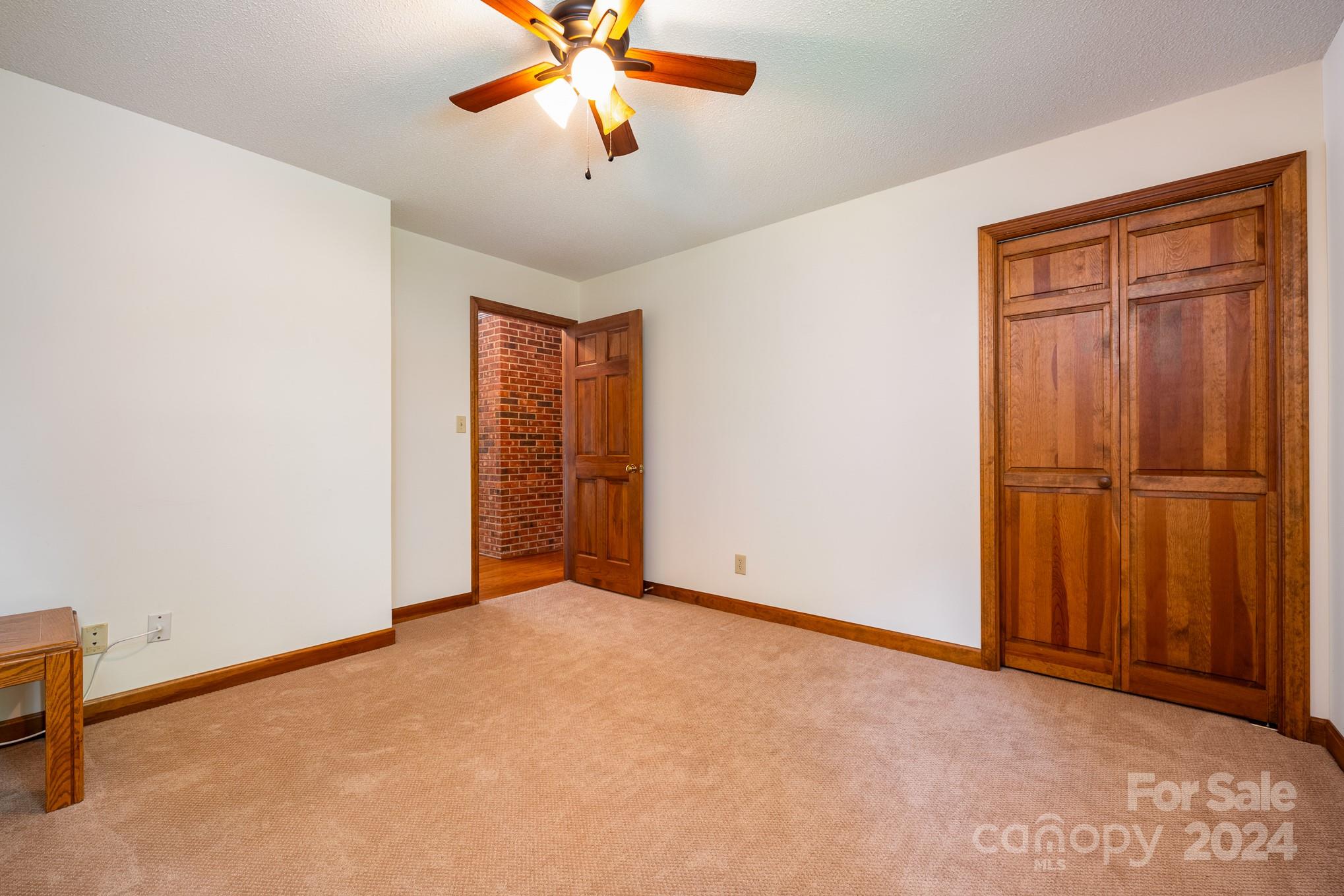 712 Lakewind Boulevard Unit: 50